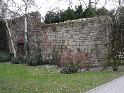 Barbarossa mauer Aken