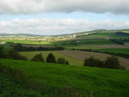 Golvend landschap van de Schneifel